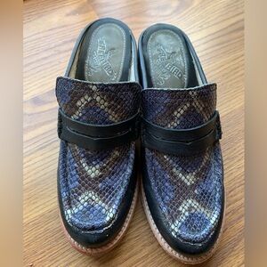 Freebird By Steven Shoes Collins Design Leather Women Size 6 Mules Heels Shoes